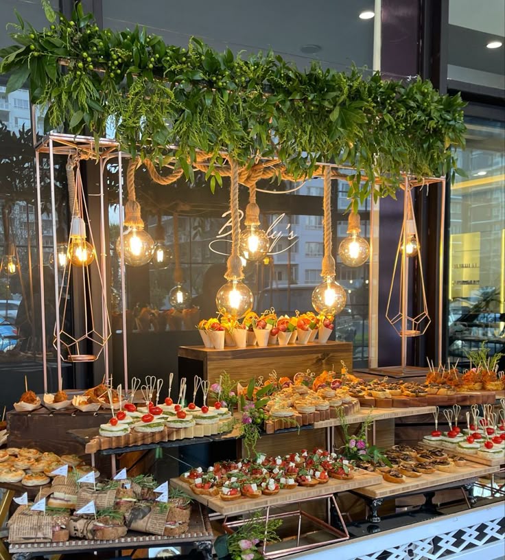 Top Wedding Menu Trends for 2025: What’s Hot in Indian Catering